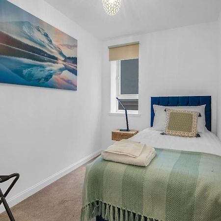 2 Bedroom Apartment On South Beach Road, Эр Экстерьер фото